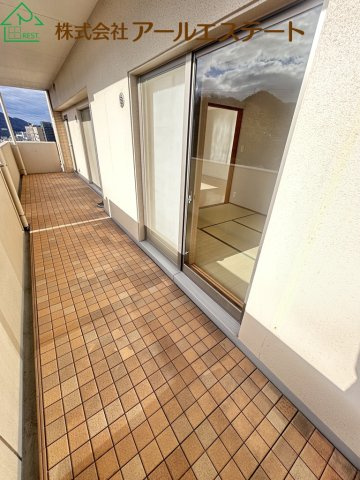 アルファステイツ東今宿　姫新線「播磨高岡駅」徒歩9分のバルコニー