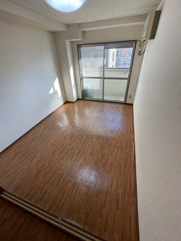 三甲イエムの寝室