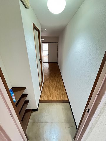 三甲イエムの玄関
