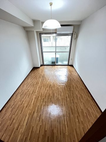 三甲イエムの寝室
