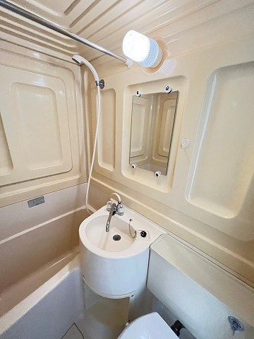 三甲イエムの洗面所