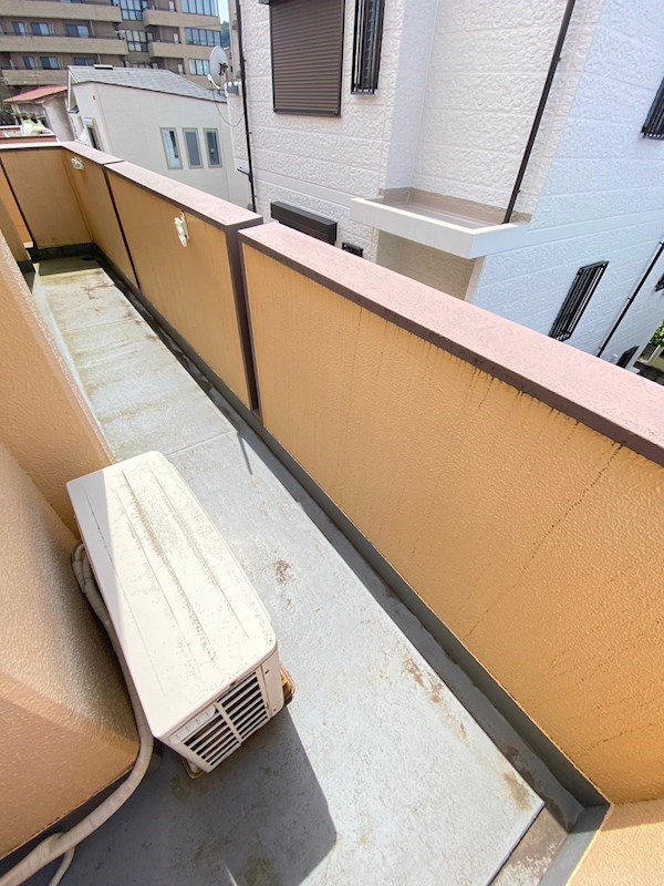 東芦屋マンションのバルコニー