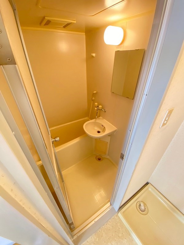 東芦屋マンションの浴室