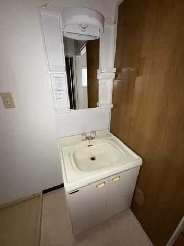 一静館　北の洗面所