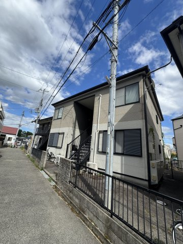 大倉山ハイツB棟の外観