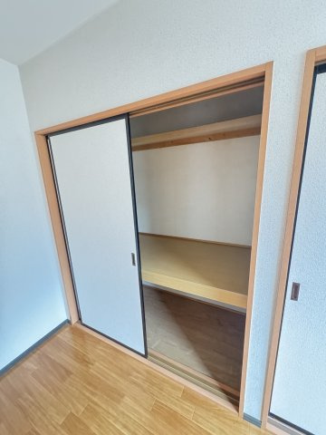 大倉山ハイツB棟の収納