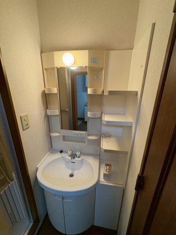 安藤マンションの洗面所