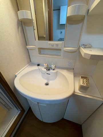 安藤マンションの洗面所