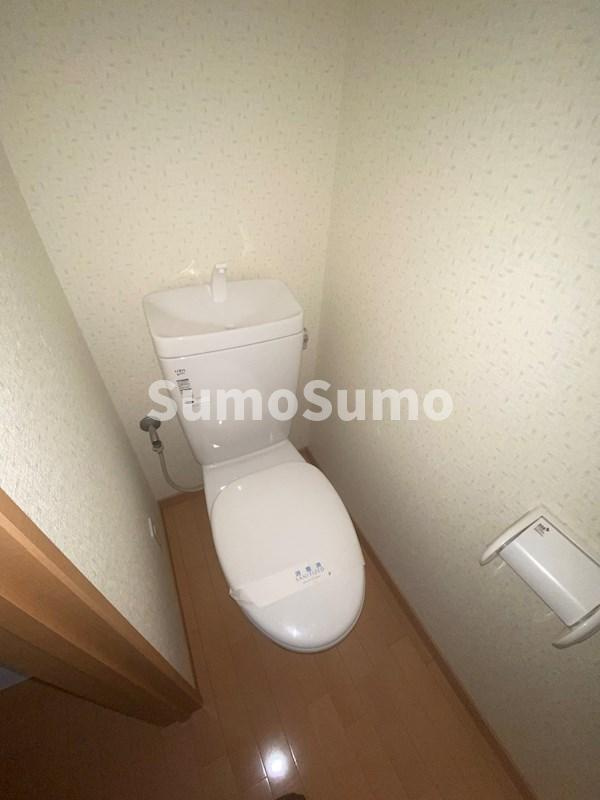 寿ハイツのトイレ|落ち着いたトイレです