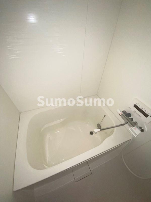 寿ハイツの浴室|ゆったり過ごせるお風呂です