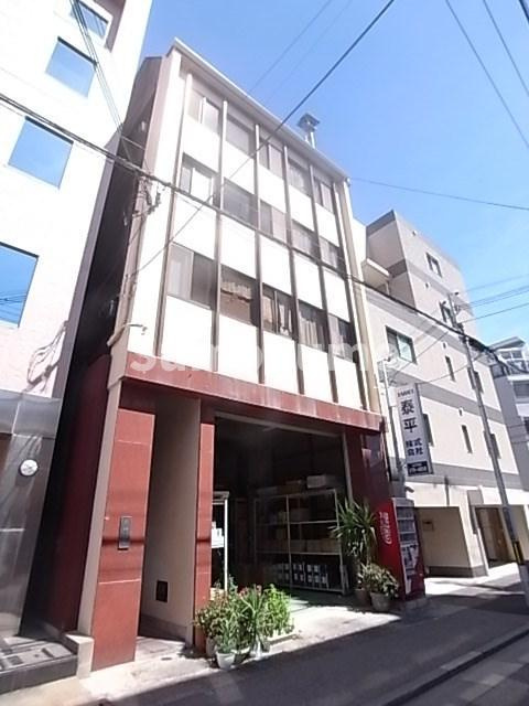 小林マンションのエントランス|毎日通るエントランスはこのようになっています