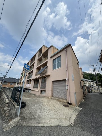 平野マンションの外観