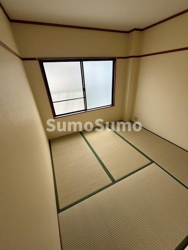 旭マンションの和室|趣のある和室です