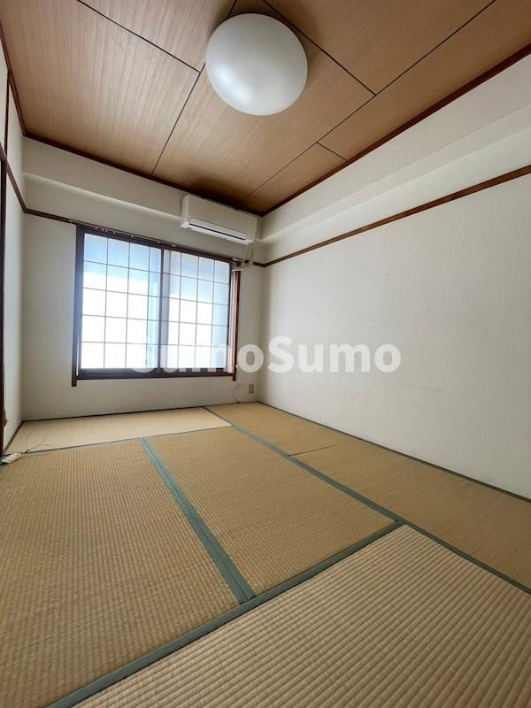 田中マンションの和室