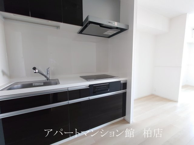 サードコートのキッチン