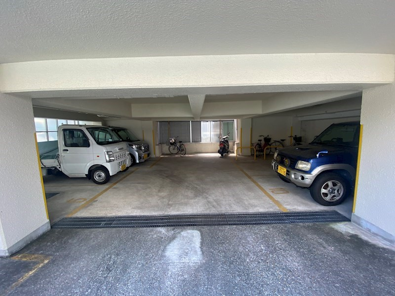 第二大力ハイツの駐車場