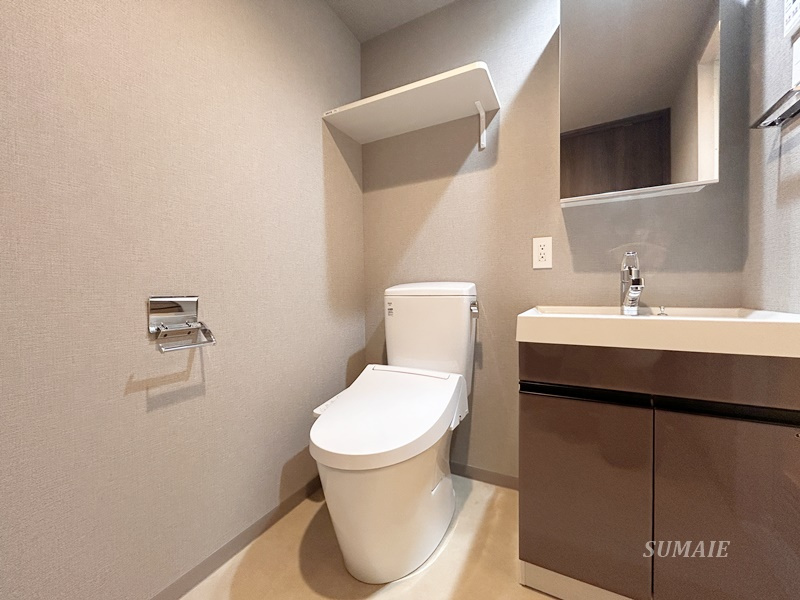 Weave Base - Oji Kamiyaのトイレ|トイレです