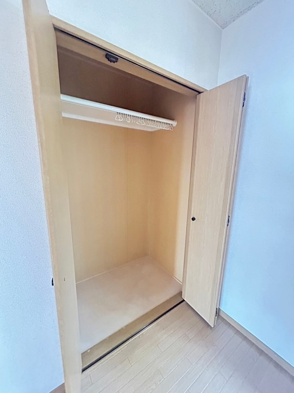中山手ガーデンパレスＣ棟の収納