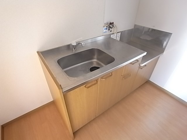 中山手ガーデンパレスＣ棟のキッチン