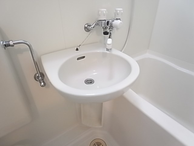 中山手ガーデンパレスＢ棟の洗面所