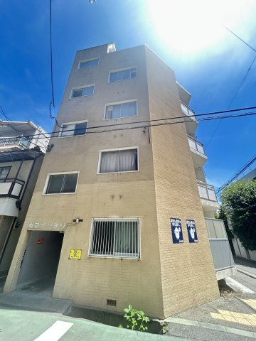寿マンションの外観