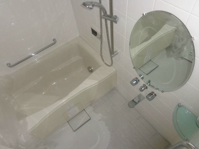 ワコーレ神戸元町アクシアの浴室