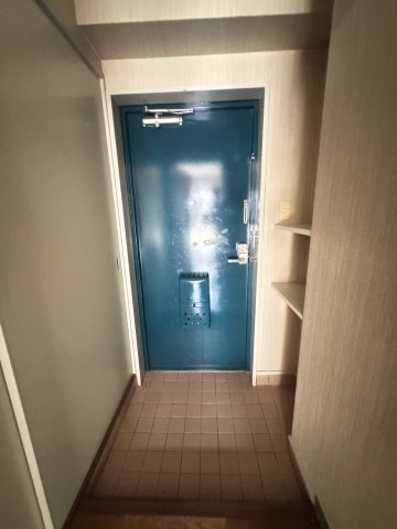 平野レジデンスの玄関
