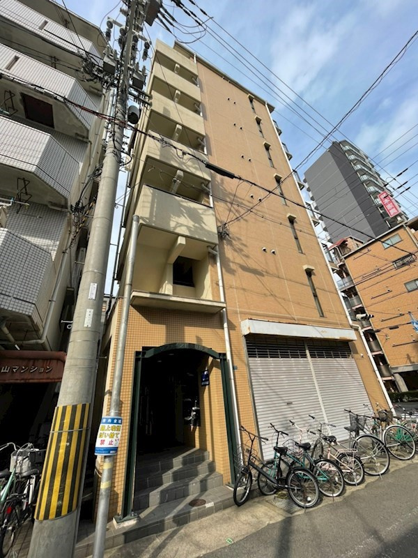 レファインド春日野道の外観