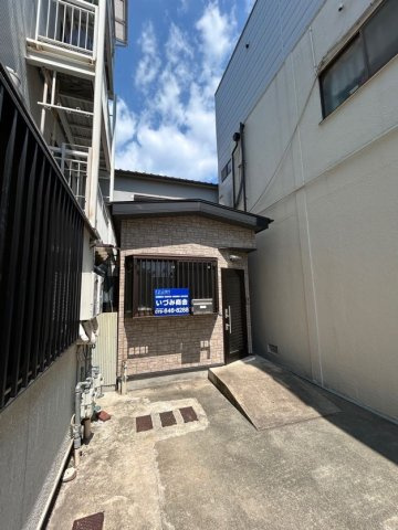 御船通事務所付き貸家の外観