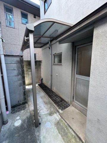 御船通事務所付き貸家の外観