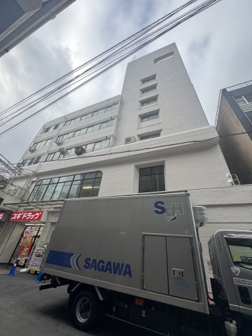 湊川センタービルＢ棟の外観