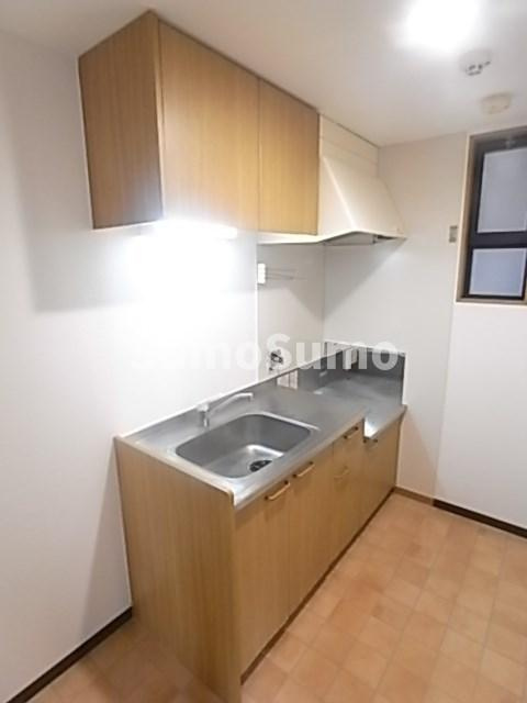 中山手ガーデンパレスＣ棟のキッチン