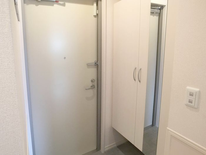 ロッコウコルンーＳの玄関