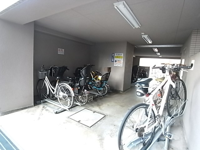 藤和シティホームズ灘の外観