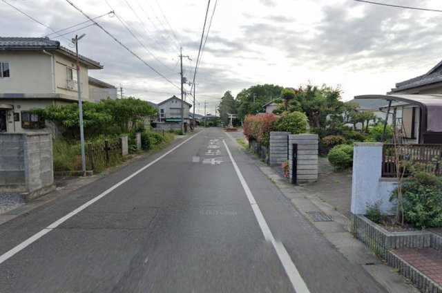 近江八幡市末広町　売土地の前面道路含む現地写真