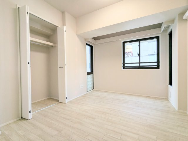 コスモ上野ロイヤルフォルムの洋室|～居室写真～