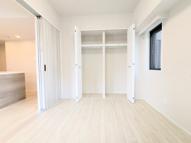 コスモ上野ロイヤルフォルムの子供部屋|～居室写真～