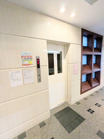 コスモ上野ロイヤルフォルムのその他共用部分|～エレベーター写真～