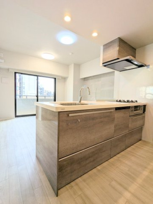 【エントランス】 | コスモ上野ロイヤルフォルム