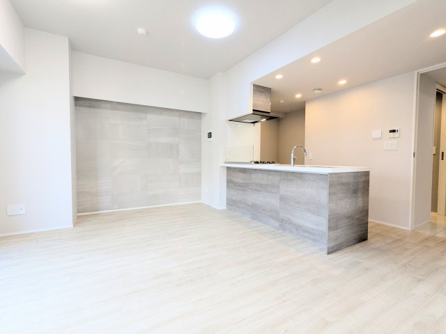 コスモ上野ロイヤルフォルムの居間・リビング|～リビング写真～