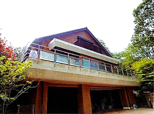 芦屋市奥池町の外観|盗難の被害や雨や風などから愛車を守れます
