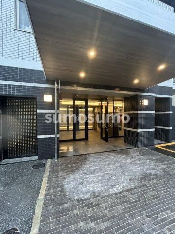 南堀江アパートメントシエロのエントランス