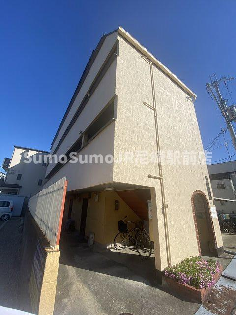 武庫リバーハイツ(武庫町3丁目)の外観|外観もきれいです