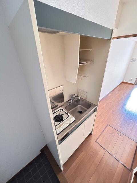 中目黒ドームのキッチン| 