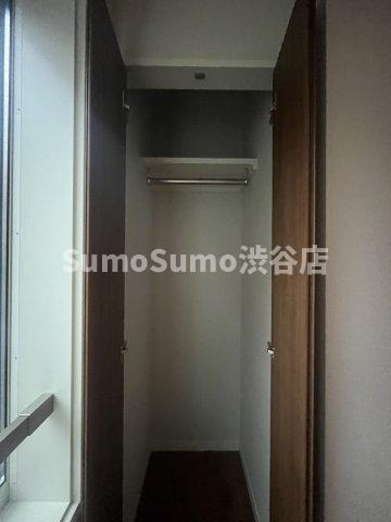 ログライフ上用賀の収納