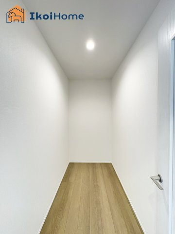 神戸市西区南別府4丁目　B号棟　新築戸建の収納|【ホームページに現地動画掲載中】●年中無休：当日予約可●洋室にはウォークインクローゼットあり！
