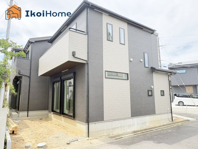 神戸市西区南別府4丁目　B号棟　新築戸建の駐車場|【ホームページに現地動画掲載中】●年中無休：当日予約可●お車は1台駐車可能！長期優良住宅認定で安心
