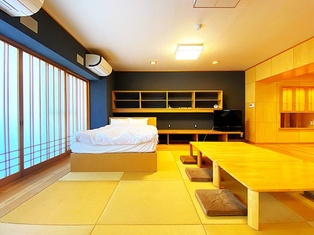 ラヴィ熱海C棟の居間・リビング