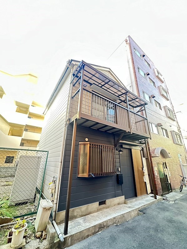 日暮通１丁目貸家の外観