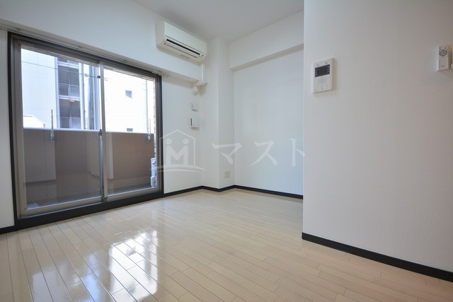 アスヴェル難波ＥＡＳＴの居間・リビング